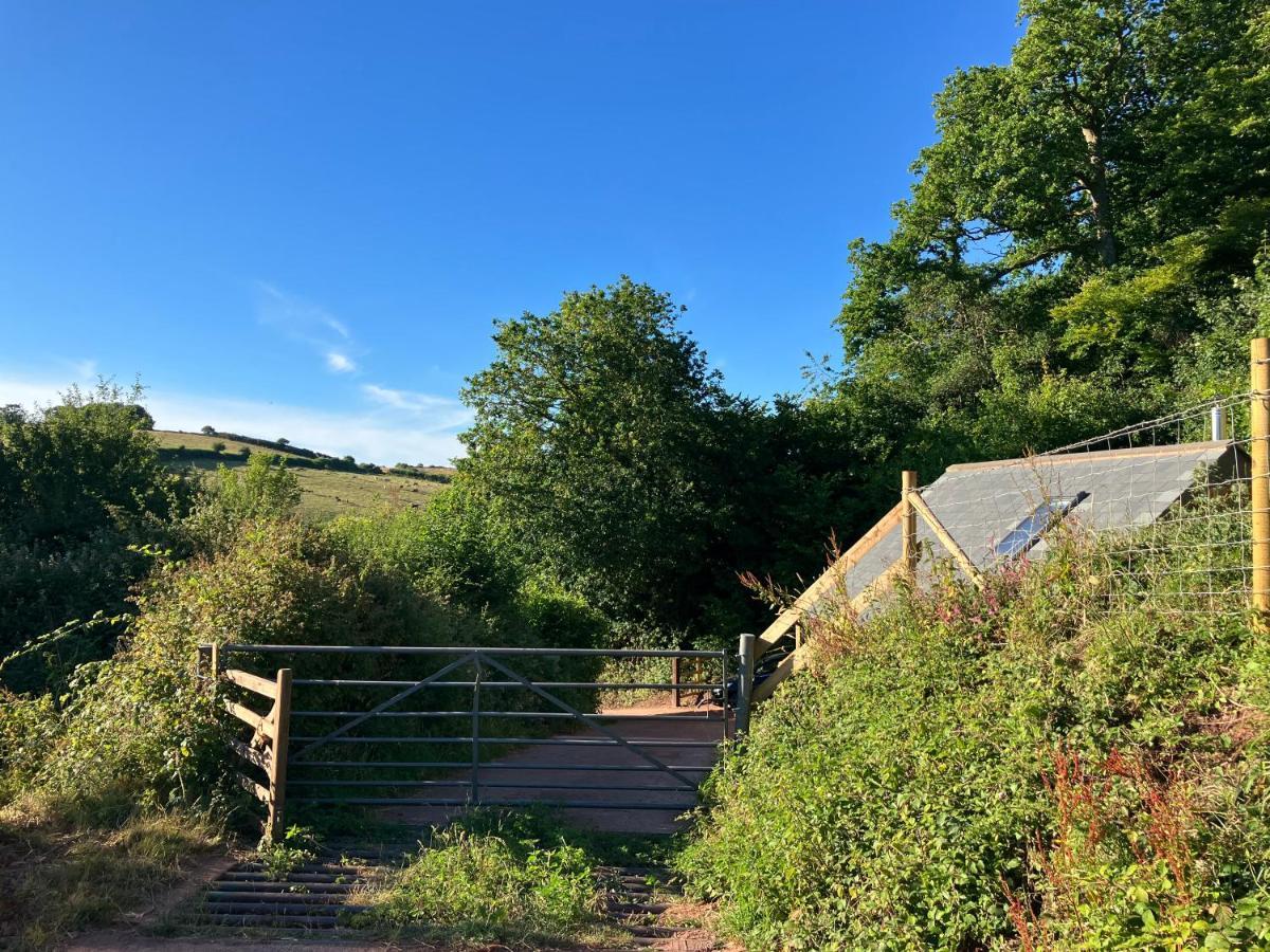 Barn In Somerset Romantic Hideaway Nettlecombe  エクステリア 写真